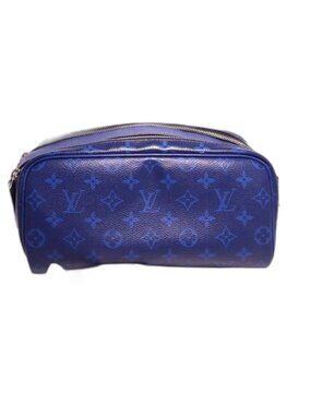 Louis Vuitton Taigarama Dopp Kit Leather Second Bag
